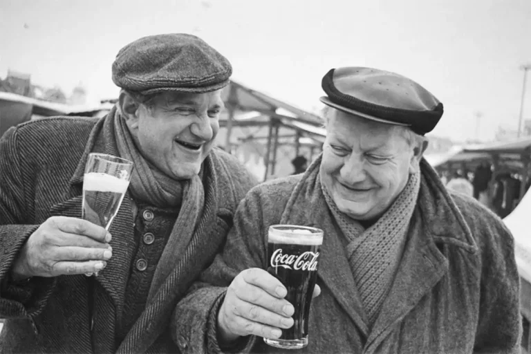 Why heavy drinkers often avoid the company of non-drinkers.